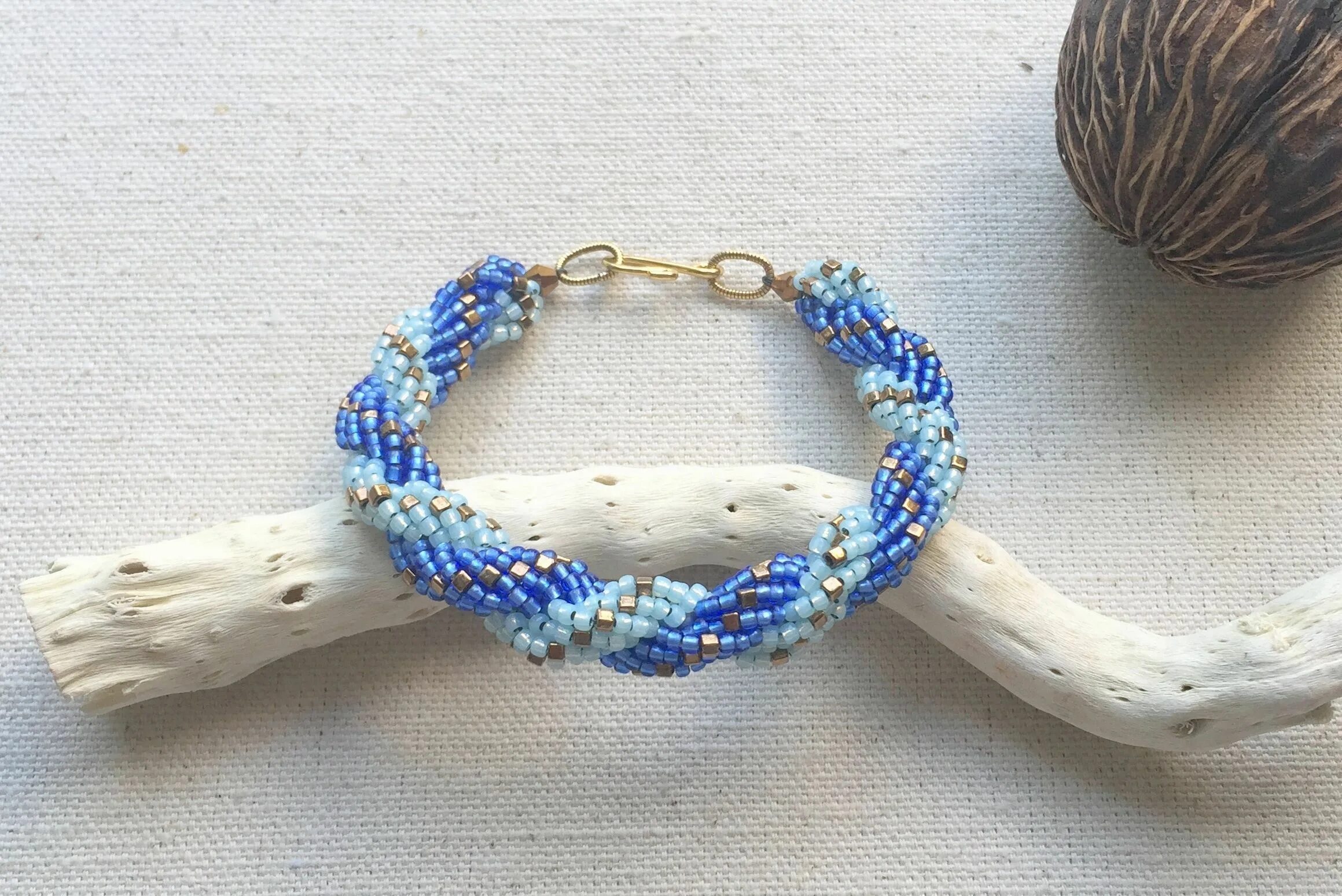 жгут из бисера. корзинки плетеные из шпагата. корзина из шпагата. корзина своими руками из веревки. остановка артериального кровотечения с помощью жгута.