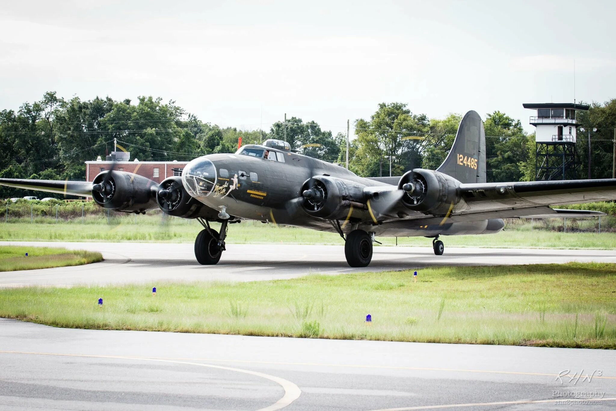 Б-24 бомбардировщик. Мустанг против ме 262. B 17 бомбардировщик. Б-29 бомбардировщик. Б 24 04