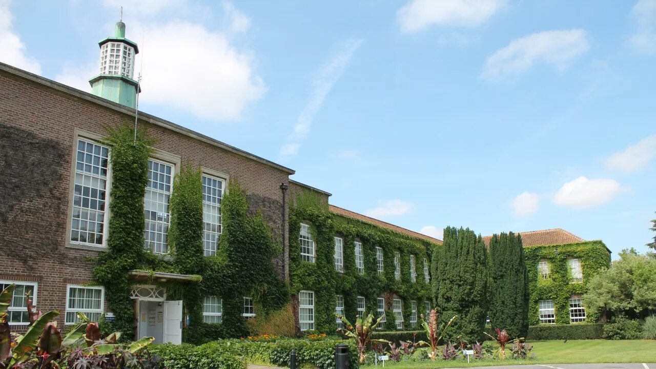 Манстер графство керри листоуэл st michael's college. ). Университет йель в сша. Университетский колледж ливерпуль 1890. Оксфорд школа в англии.