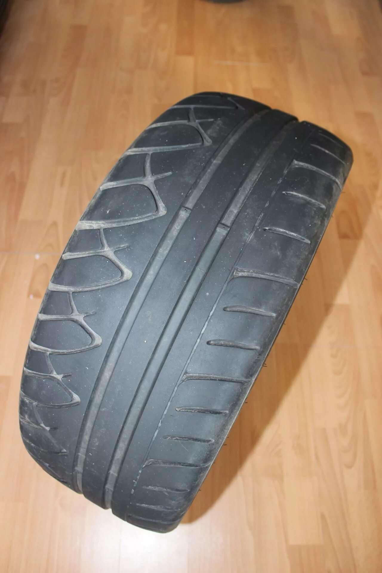 Kumho ecsta 225 45 r17. Kumho Ecsta полуслик. 225/45 R17 Alpha. 255 R17 полуслики Субару. Kumho ku36.