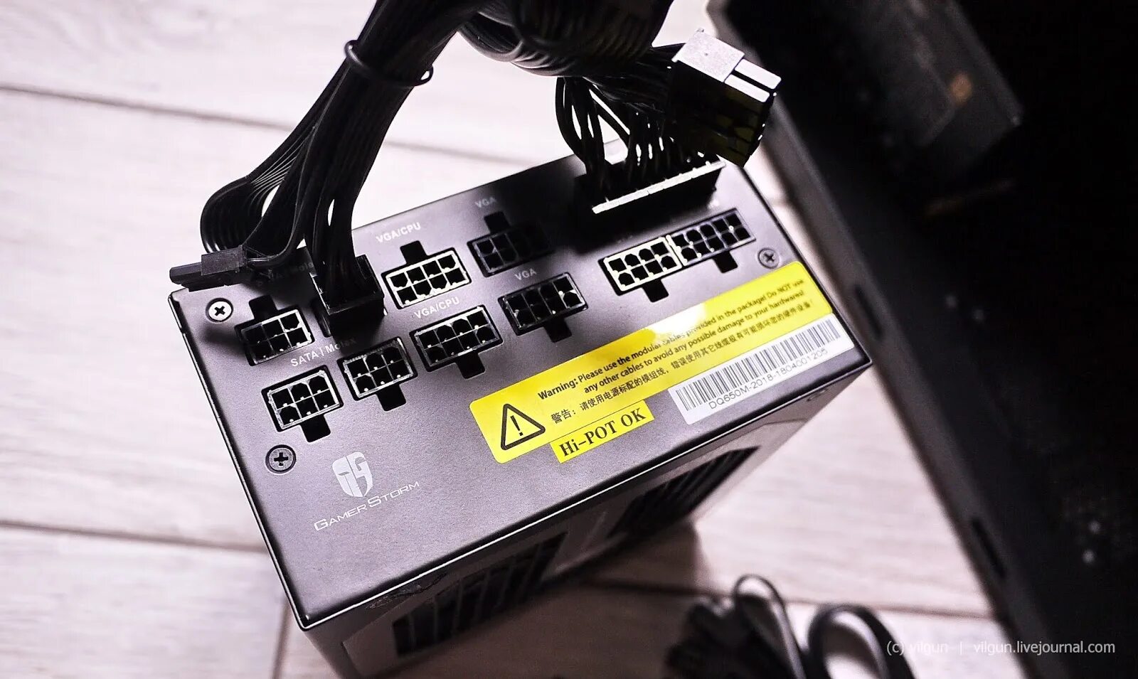 Dq850-m-v2l. Power unit deepcool dq750st 750w 80 plus gold certified 100-240v. Dq650-m-v2l. Блок питания deepcool как подключить. Блок питания deepcool как подключить.