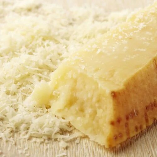 Раклет плавят. Татарская кухня кыстыбый. Сыр вамин. Чеддер блю сыр. Сыр для плавления.