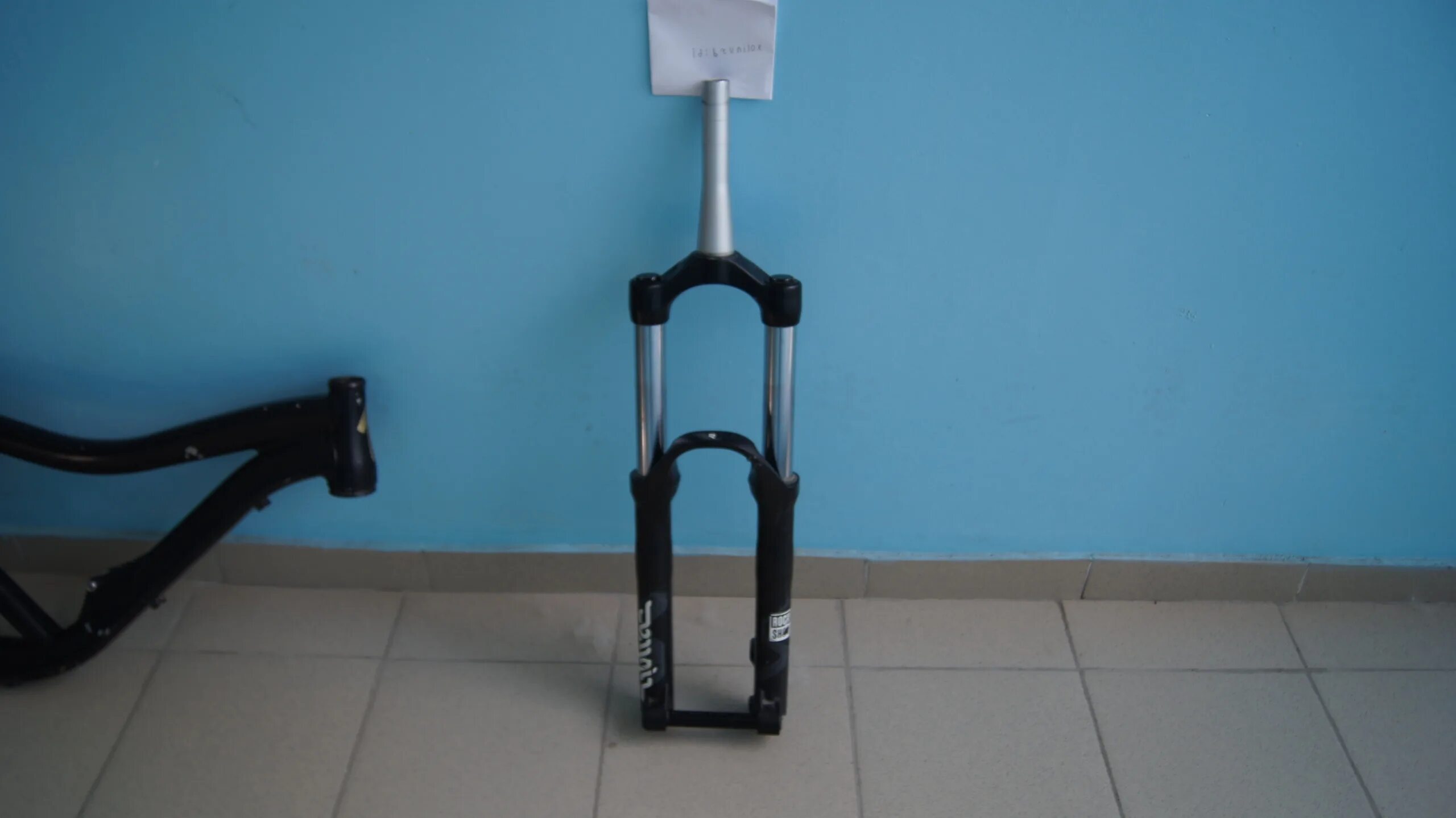 Rock shox domain rc 200mm. Rock shox domain 180mm 2022. домен картинка. Domain r. Rock shox domain r 200.