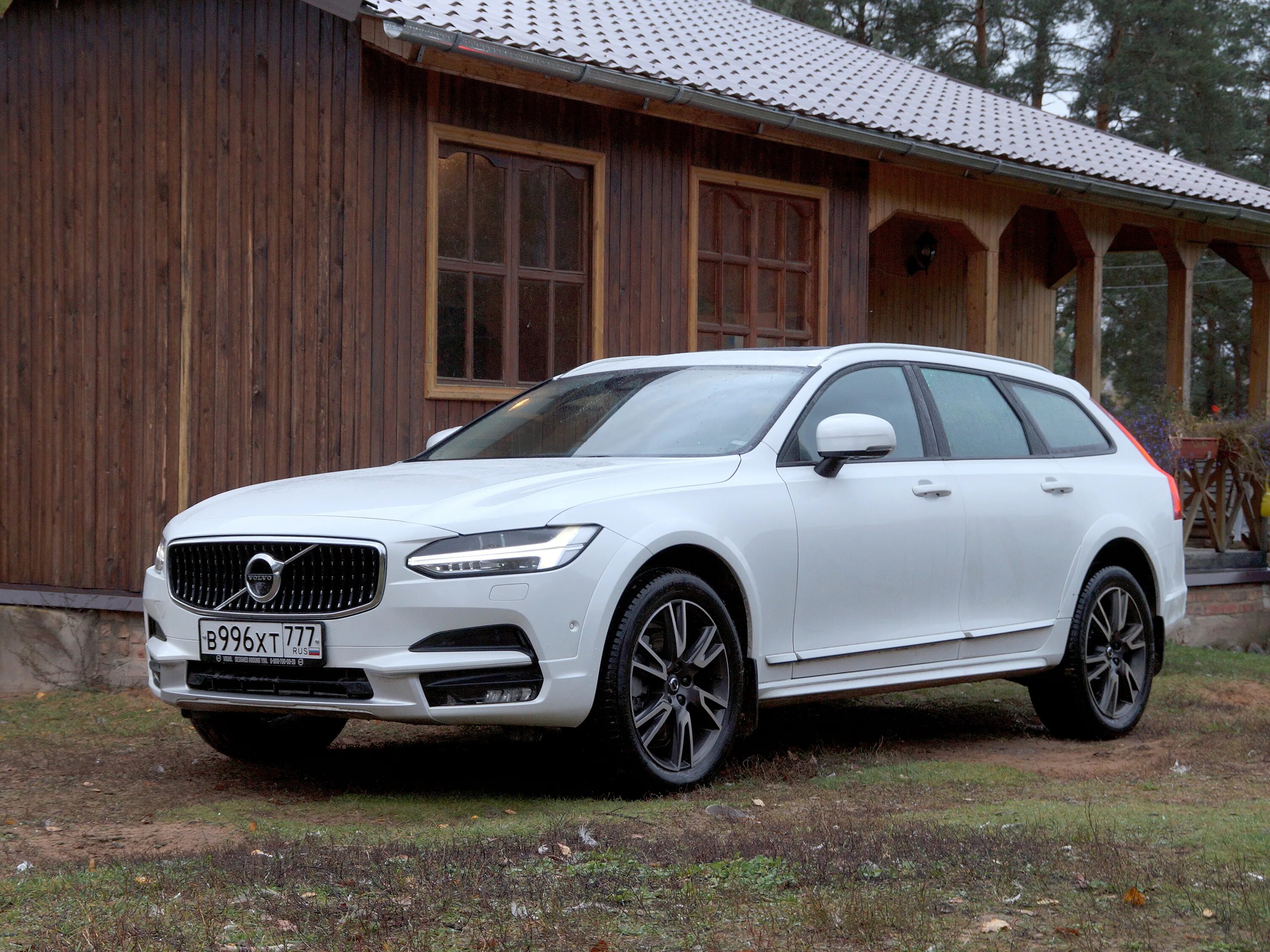 вольво в90 кросс коуньри. Volvo кросс кантри v90. Volvo v90 cross. Volvo v90 country. Volvo v90 cross country interior.