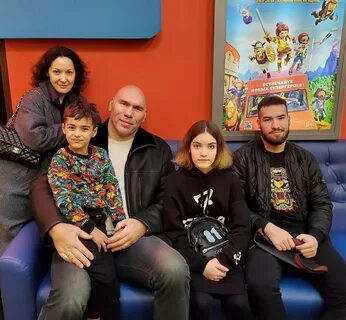 Дети валуева