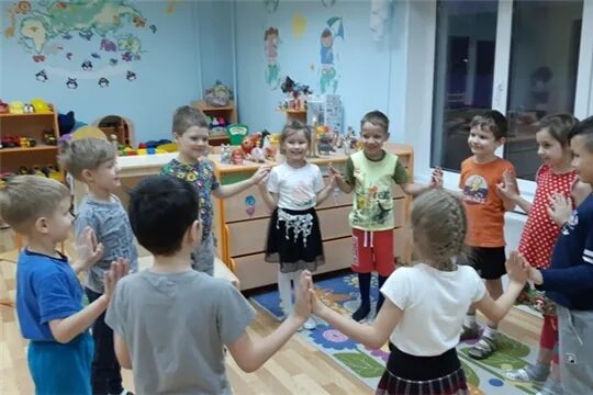 Международный день объятий