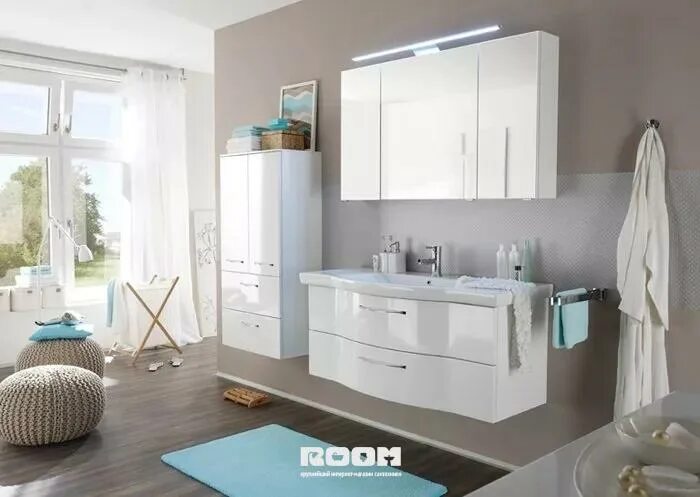 Ванна раковины и тумбы фото Раковина Geberit Xeno2 120 см 500.550.01.1 купить в Москве по цене 131 507,20  Товар на картинке можно купить.
