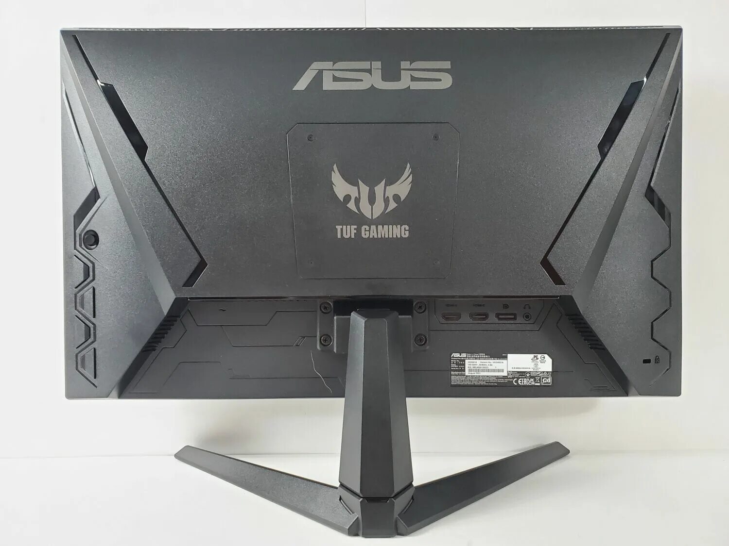 ASUS vg249q1a. TUF Gaming vg249. ASUS TUF Gaming vg249q1a. 23.8" Монитор ASUS TUF Gaming vg249q1a черный. Tuf gaming vg27aqa1a