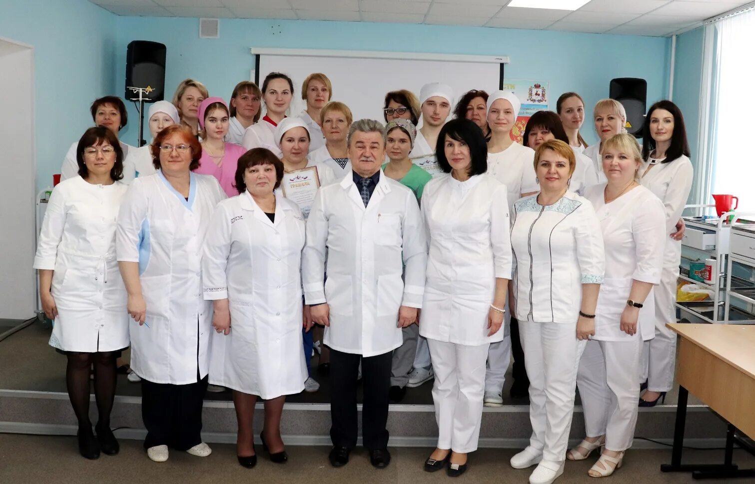 мед колледж нижний новгород официальный сайт. сормовский мед колледж нижний новгород. медицинский колледж нижний новгород ильинская. колледж медицинский нижний новгород после 9 класса. нмбк нижний новгород колледж.