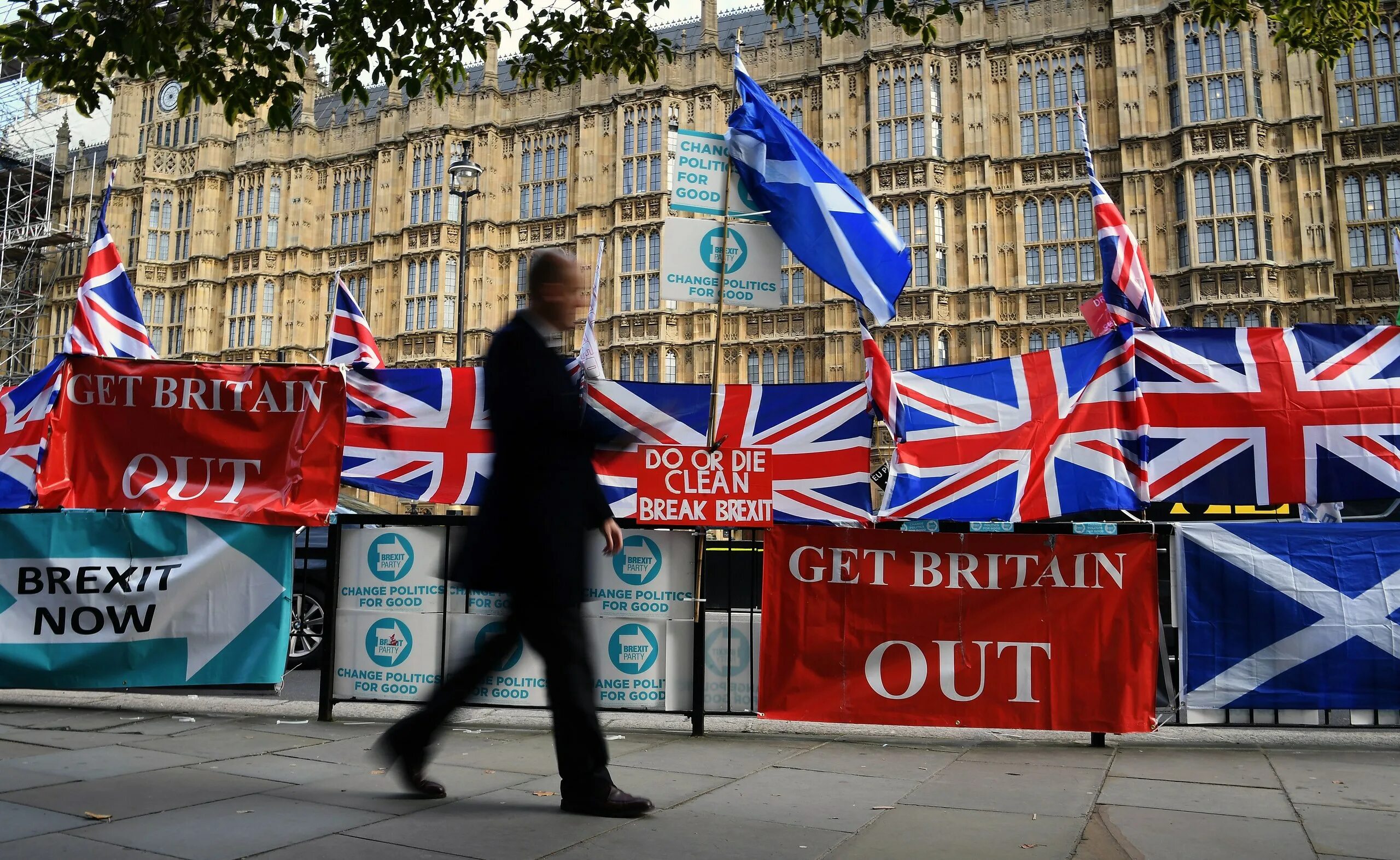 Britain out. Выборы в Великобритании. Система выборов в Великобритании. Выборы в парламент Англии.