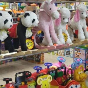 Магазин игрушек ачинск. Магазин планета игрушек. Магазин планета игрушек. Планета игрушек. Планета игрушек маркс.