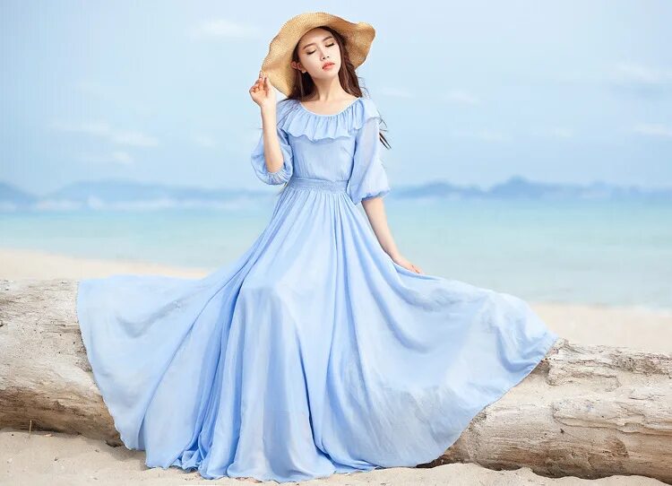 Голубое платье. Воздушное голубое платье. Голубое длинное платье. Голубое платье длинное летнее. На берегу в синем платье слушать