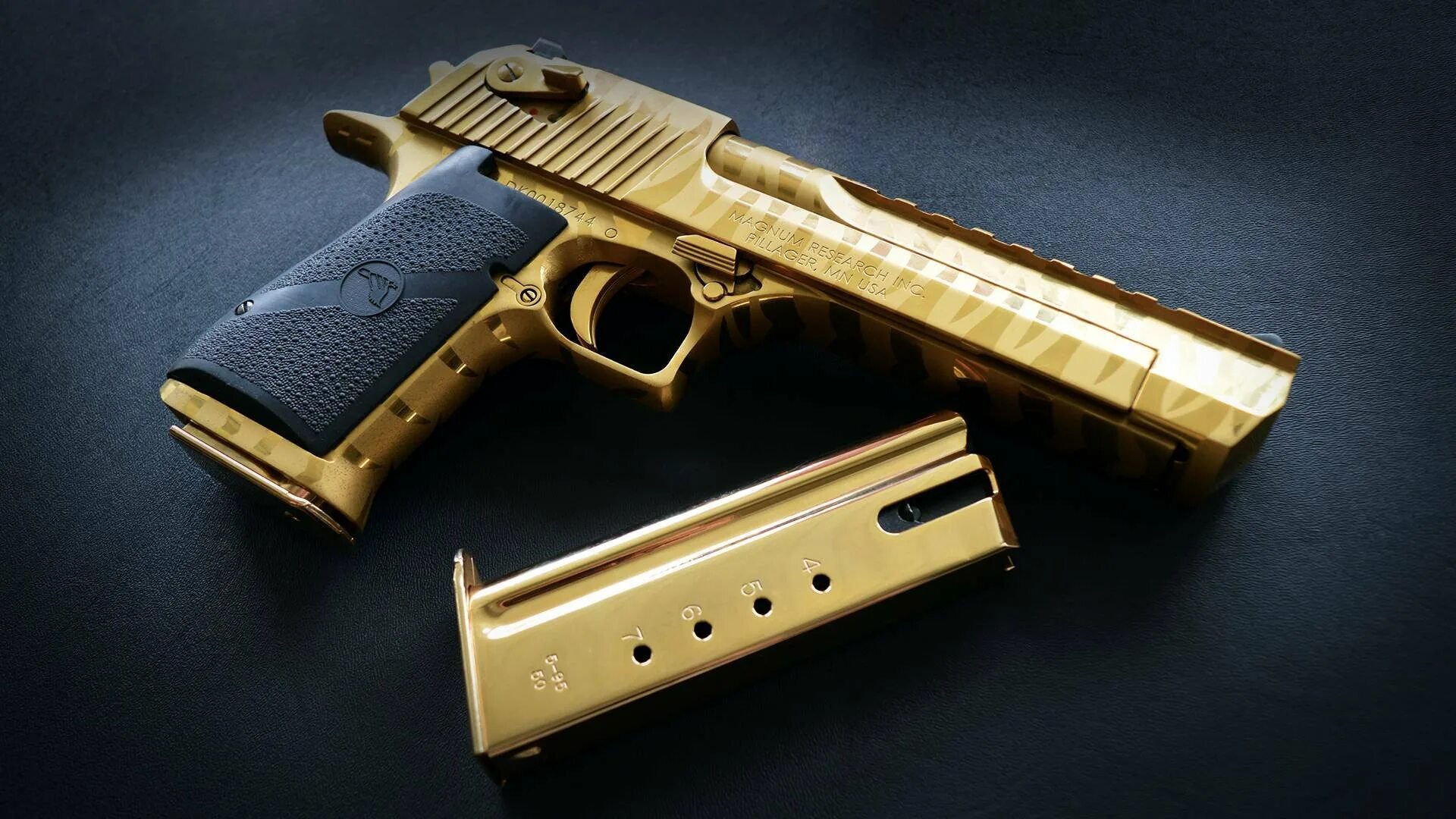 Покажи дигл. Золотой Desert Eagle. Desert Eagle 357 Magnum. Desert Eagle револьвер.