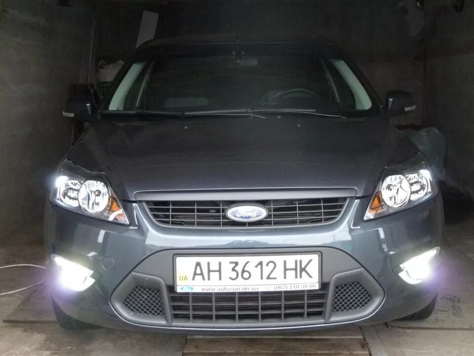 Дхо форд фокус 2. Дневные ходовые огни Форд фокус 2. Ford Focus 2 ДХО. Ходовые огни Форд фокус 2. Ford Focus 2 дневные ходовые огни.