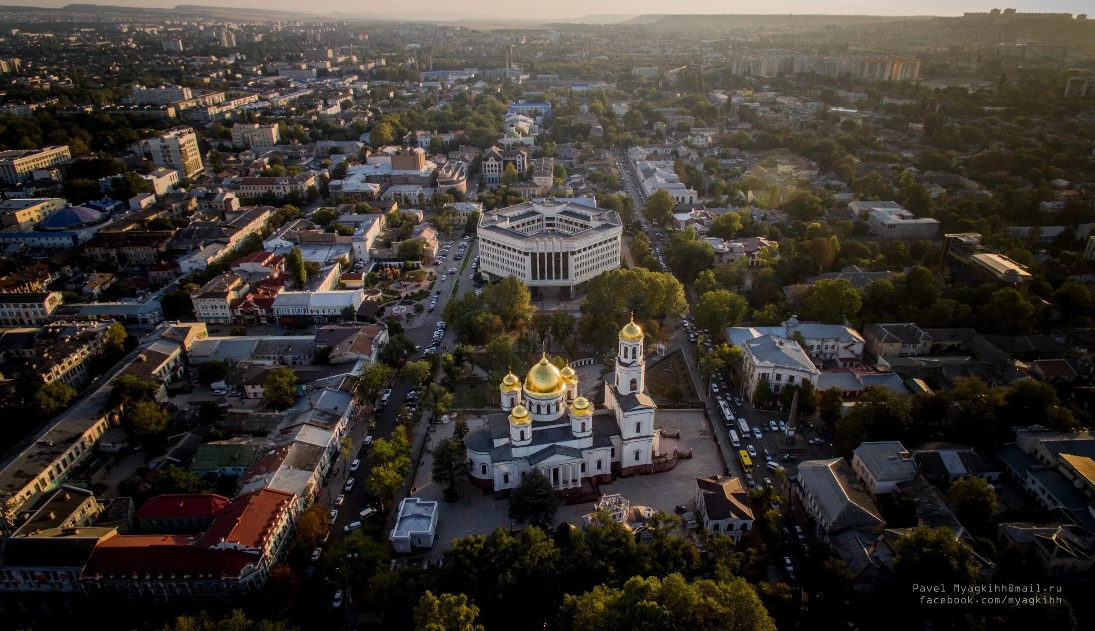 Симферополь находится. Крым город симферополь. симферополь центр города. виды симферополя. симферополь с высоты птичьего полета.