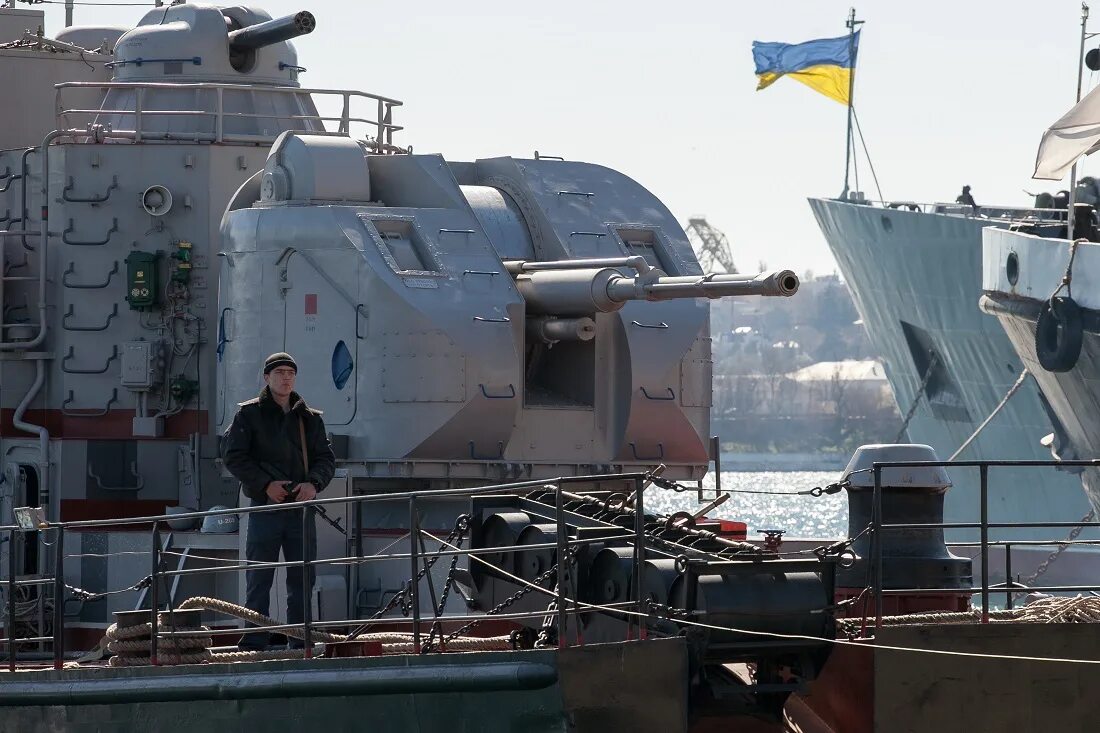 Флот Украины корабль Донбасс. Украинский военный корабль. Российский флот. Уничтоженные корабли Украины ВМФ.