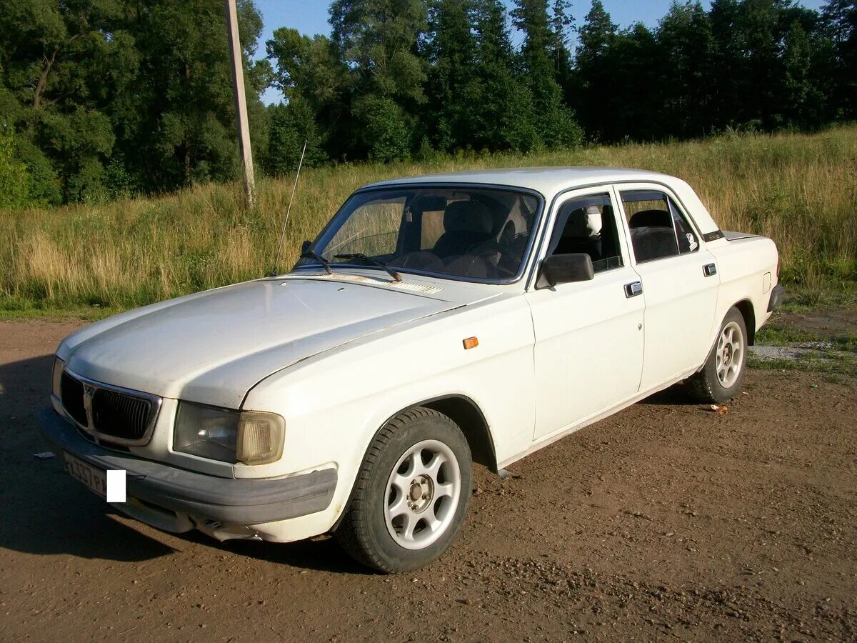 Волга 3110 год. Газ 3110 зеленая. Газ 31 10 волга 1998. Газ 3110 серебристая. Волга 3110 год.