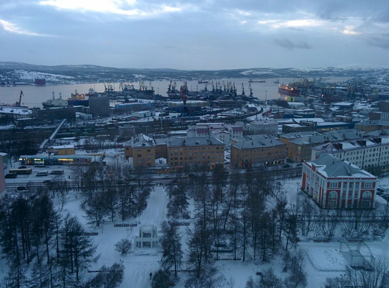 Мурманск глазами жителей. Современный мурманск. Мурманск панорама. Время в мурманской. Мурманск панорама.