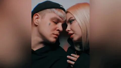 Двое бывшие 18
