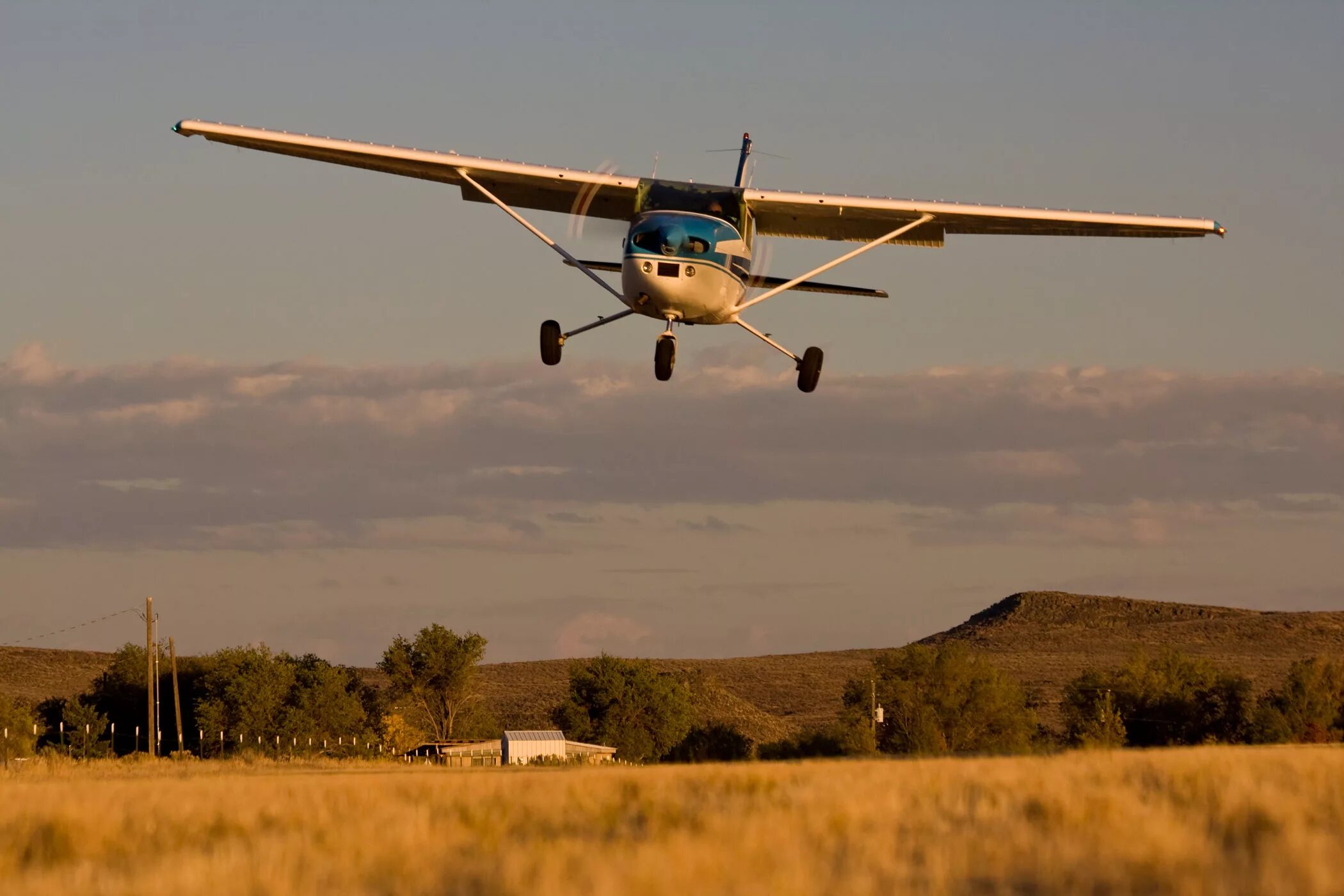 She flies planes. Cessna Bush. Bush plane. Bush Flying. Fly a plane.