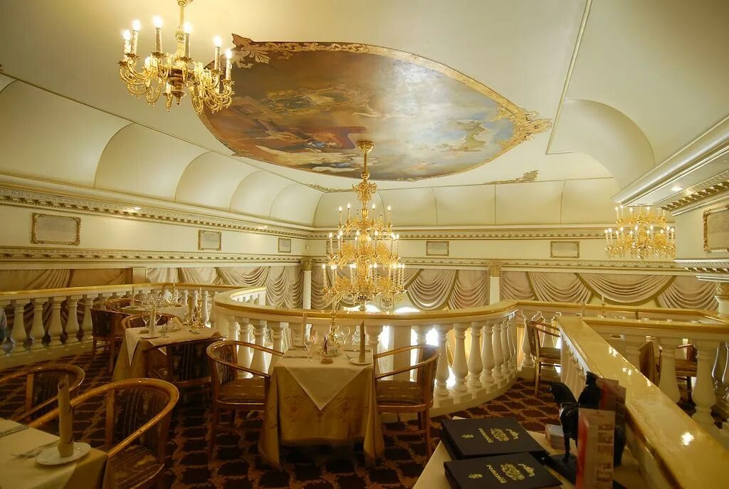 Гостиница славянская тобольск. Гостиница славянская тобольск. Тобольск гостиница славянская ресторан. Азимут славянская тобольск. Фото гостиница славянская тобольск.