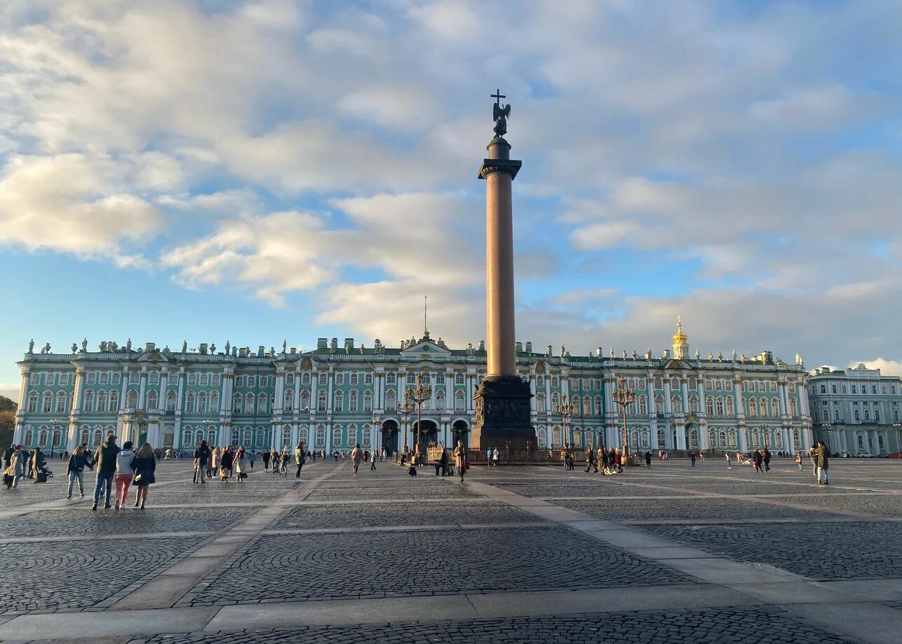 Экскурсии в петербурге в мае. Петропавловская крепость 2д. экскурсии в санкт-петербурге 2025. петропавловская крепость денег. экскурсии от петропавловской крепости по воде.
