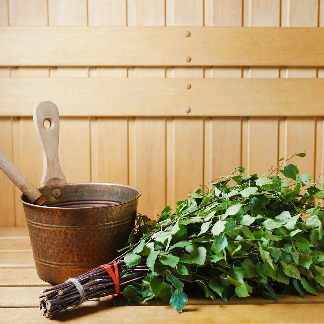 Веники веники веники помелики. Можно в баню париться веником. Парная с веником. Веник для бани. Попариться в бане.