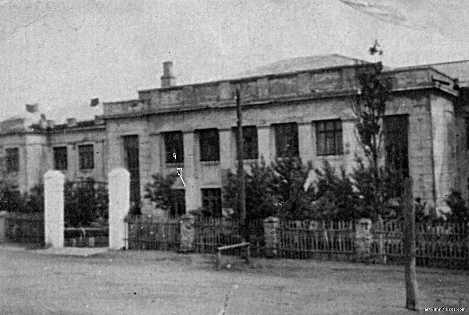 История 7 гимназии. Тамбов гимназия старинная. Мбоу г. 7 гимназия тамбов. История 7 гимназии.