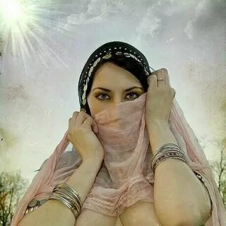 Slideshow nude arabian women.