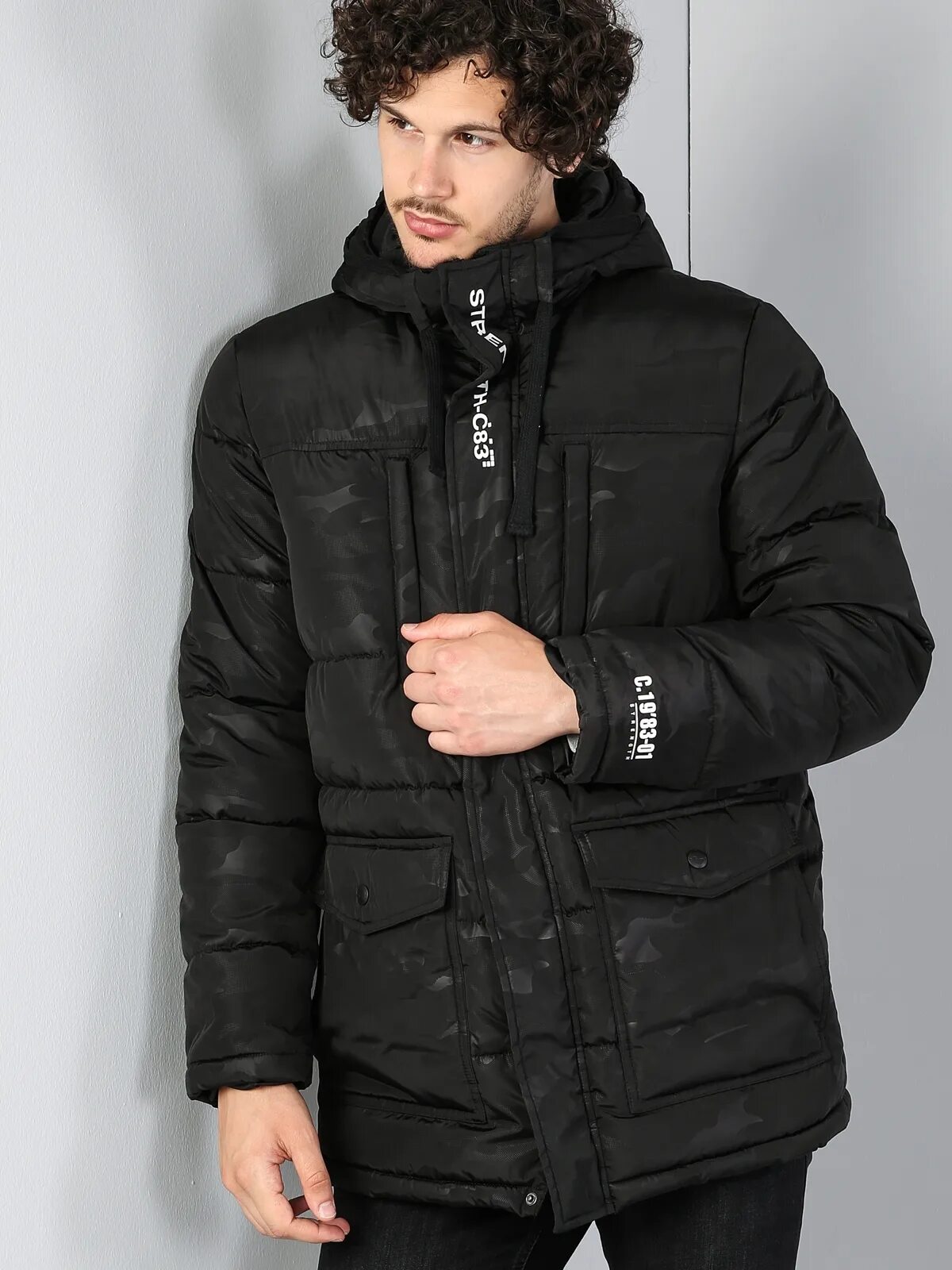 Colin s мужские. Куртка Colins мужская CL 1036059 Black. Cl1050088 мужская куртка Колинс. Мужская зимняя куртка Colin's 2021. Мужская куртка Colins 2021.