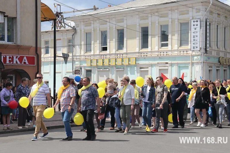 Какого числа день города в кинешме. День города кинешма. шествие трудовых коллективов на день города. кинешма день города 2016. с днем города.