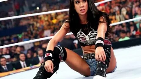 Aj Lee Sexy and Butt Pics.