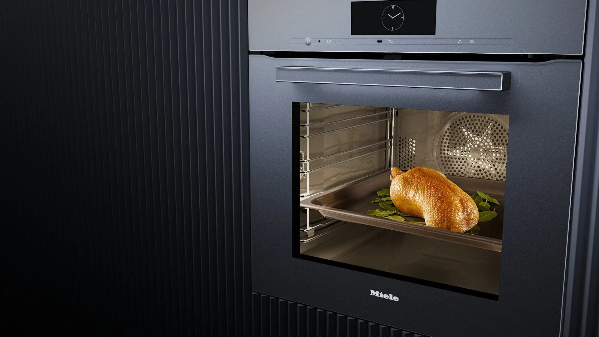 Какая хорошая встраиваемая духовка. Miele Generation 7000. Miele духовой шкаф с СВЧ. Духовой шкаф Miele с боковым открыванием двери. Стекло духовой шкаф Miele h 5041 b ed.