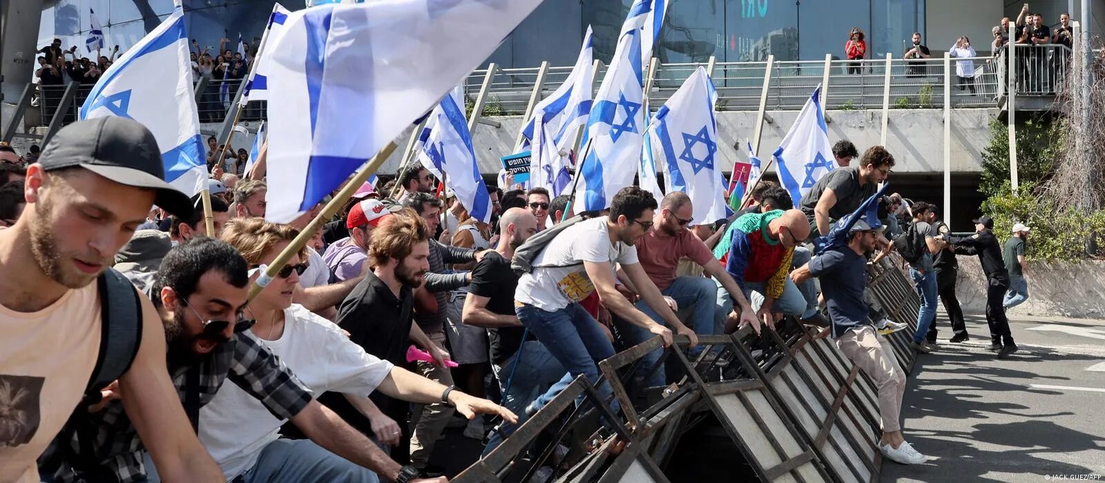 Сегодня в израиле. Протесты в Израиле 2023. Протесты против судебной реформы в Израиле (2023). Протесты в Финляндии.