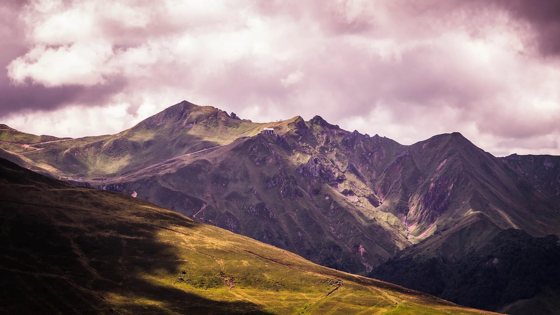 Гора гори козловский. Гори гора песня. Гора земли. Красивые горы. Гори гора песня.