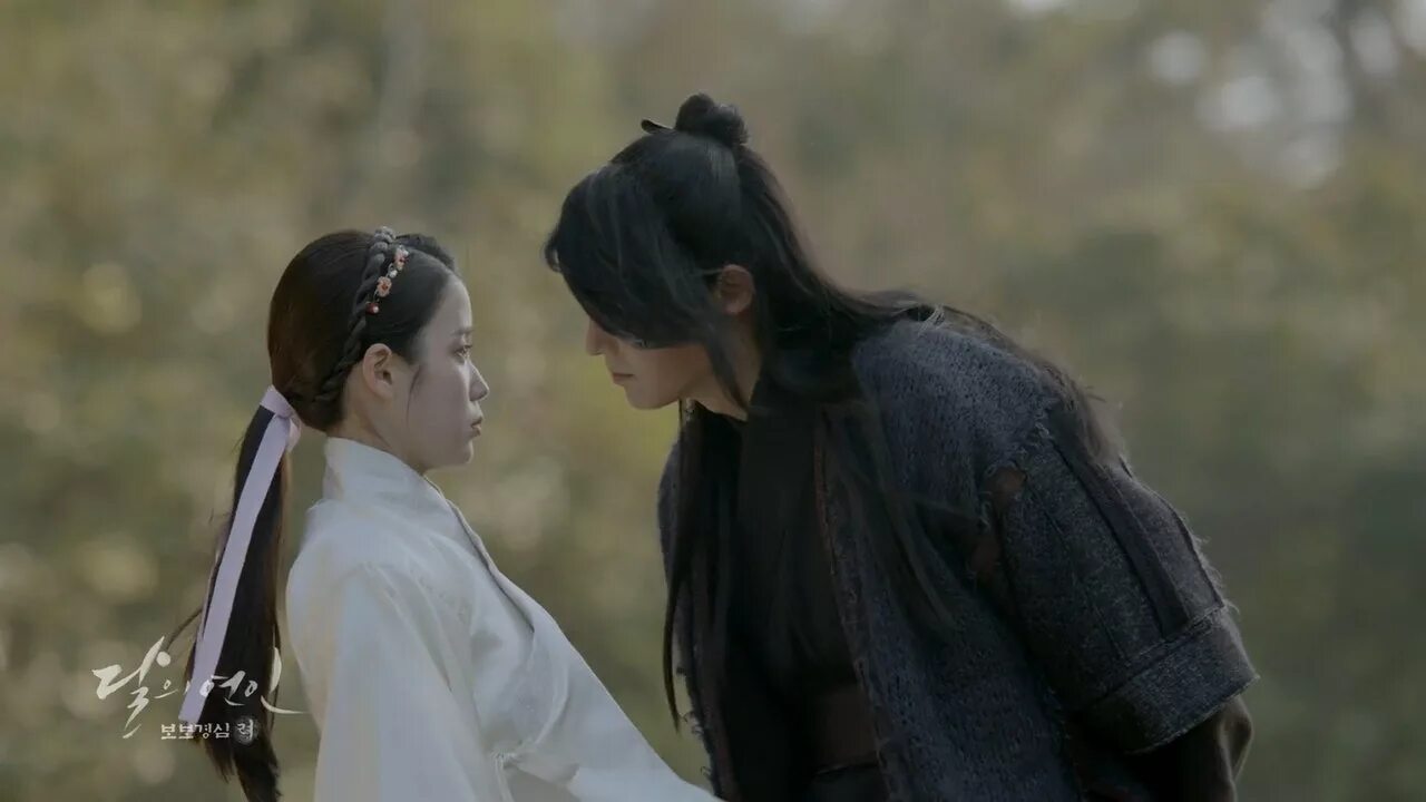 Алое сердце дорама наложница о. Алые сердца коре 17. Алые сердца корё 13 принц. Ли джун ги алые сердца коре. Алые сердца корё 15 серия русская.