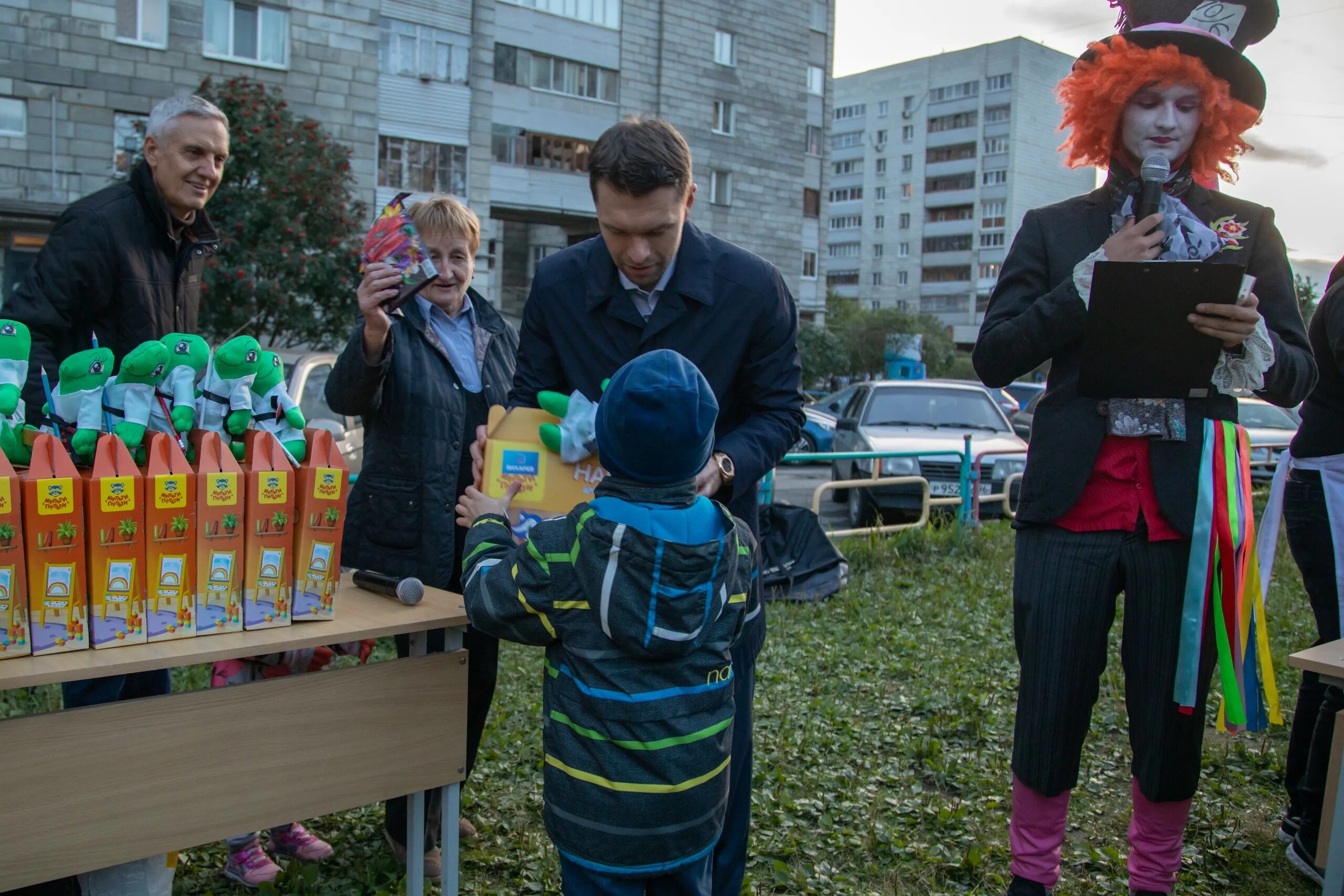 Школа родителей екатеринбург. Вихарев детский праздник.