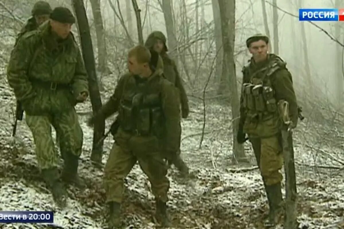 6 рота видео боя. Бой у высоты 776 чечня 2000. бой псковских десантников на высоте 776. чеченские боевики на высоте 776. бой на высоте 776 6-я рота 104 полка вдв.