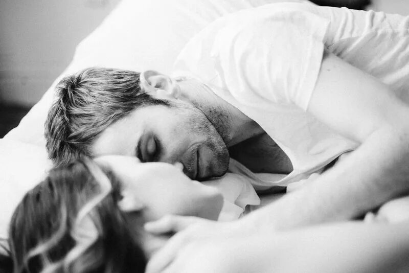 Утром целовать мужчину. Утренний поцелуй. Нежный утренний поцелуй. Утренний поцелуй фото. Утренний поцелуй картинки красивые.