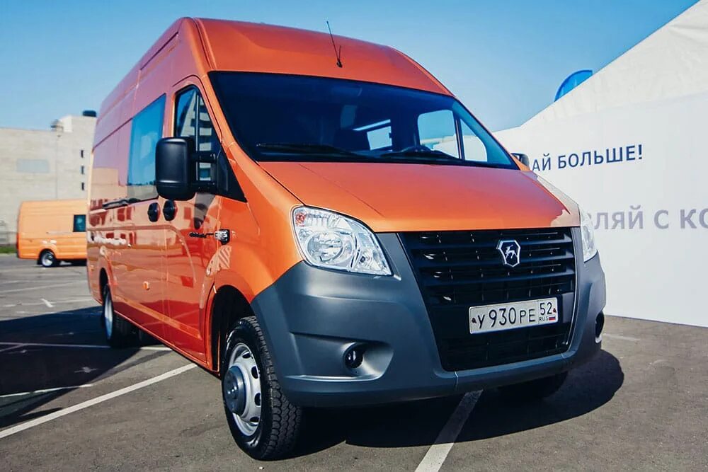 Газель некст 2021 пассажирская. Новая газель некст. Газель некст видео обзор. Газель некст видео обзор. Газель некст 2017 салон.