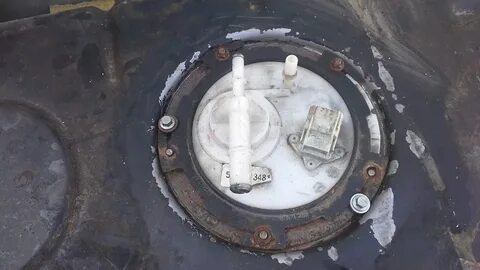 Где на бензонасосе газель