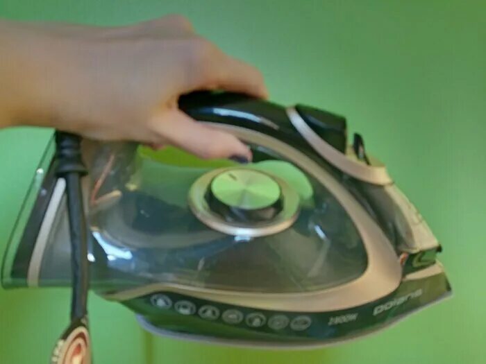 Polaris pir2821ak черный/бирюзовый. Утюг pir 2821ak 3m с отпар. Утюг polaris pir 2821ak 3m. (polaris), черный/бирюзовый. Утюг polaris pir 2821ak 3m.