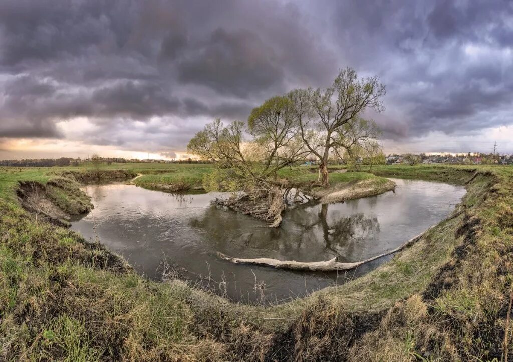 разлилась река серая. река серая в александрове владимирской области. река серая карабаново. речка серая александров. половодье реки томи.