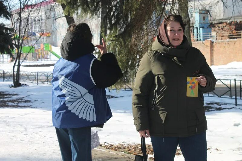 маринабуханова. волонтеры школьники. волонтеры школьники. женщина мошенница. волонтеры фото.