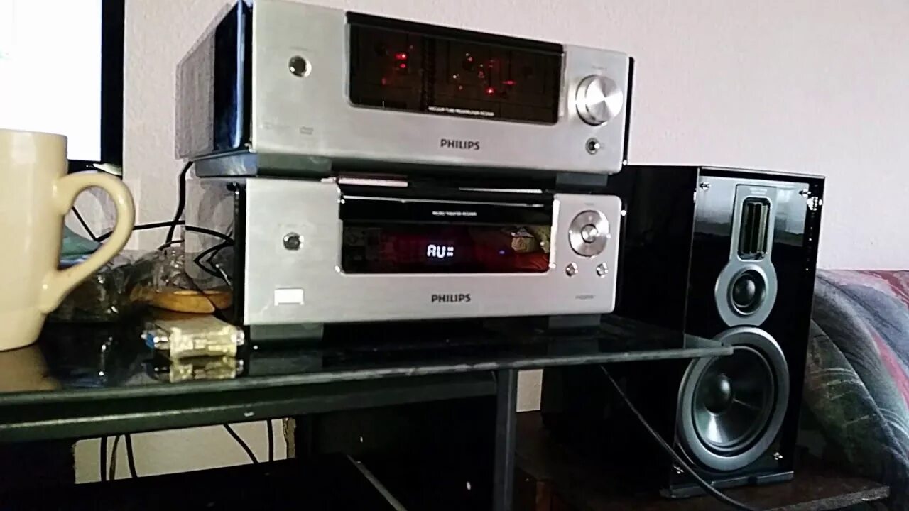 Original 909. Magicar d909s. Magicar dominant 909. Philips mcd908. Sony handycam dcr sr65.