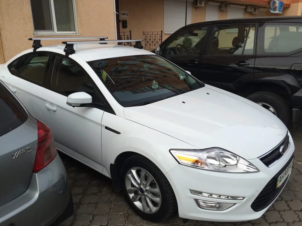 Форд мондео 4 панорамная крыша. Багажник на крышу ford mondeo 4. Багажник на форд мондео. Ford mondeo 3 с багажником. Форд мондео хэтчбек багажник.