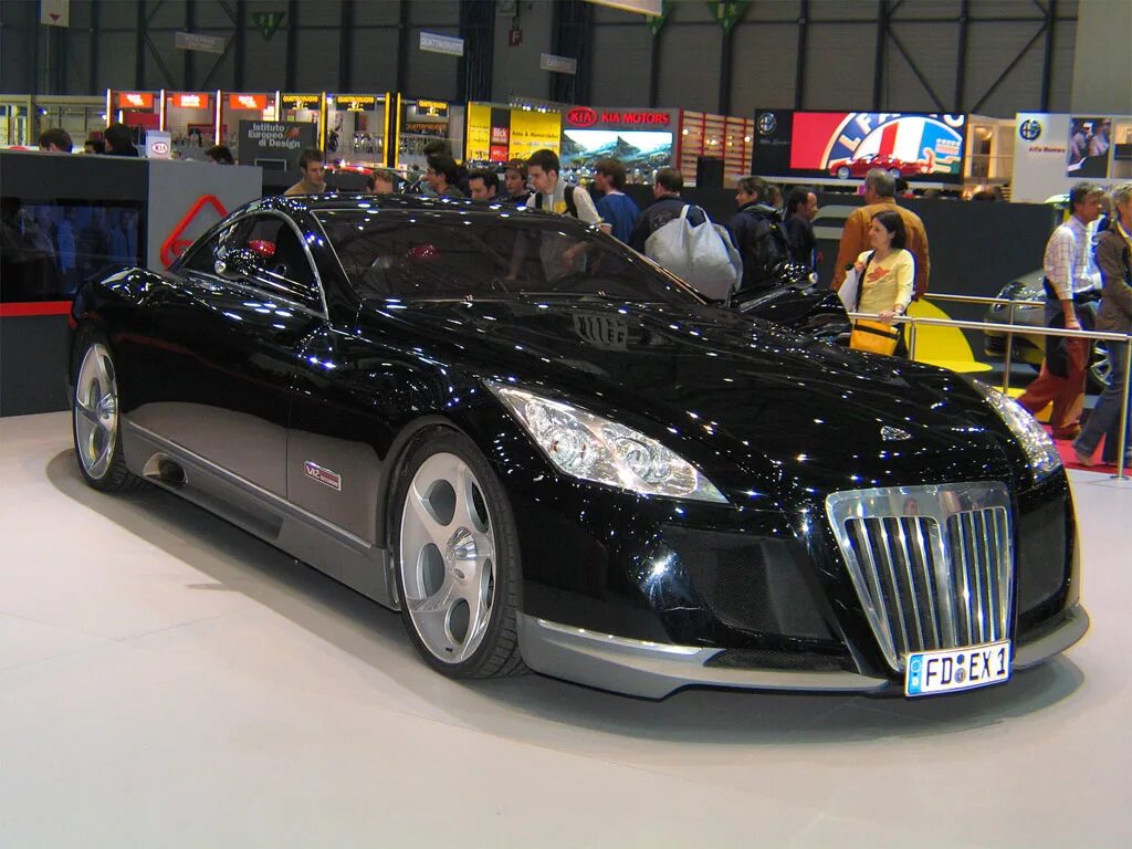 Дорогие автомобили 3. Maybach Exelero. Mercedes-Maybach Exelero. Мерседес Майбах Exelero. Maybach Exelero 2020.