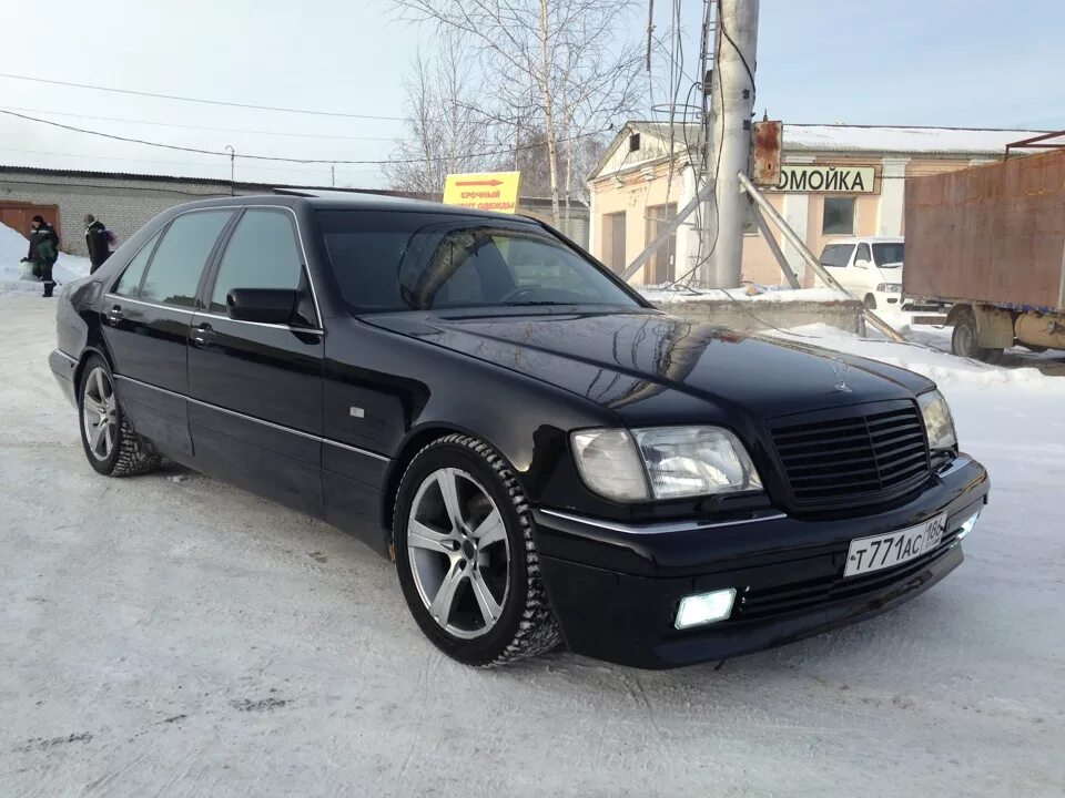 Мерседес w140 кабан. Мерседес 140 кабан. Мерседес кабан 600 черный. Мерседес 140 кабан черный.