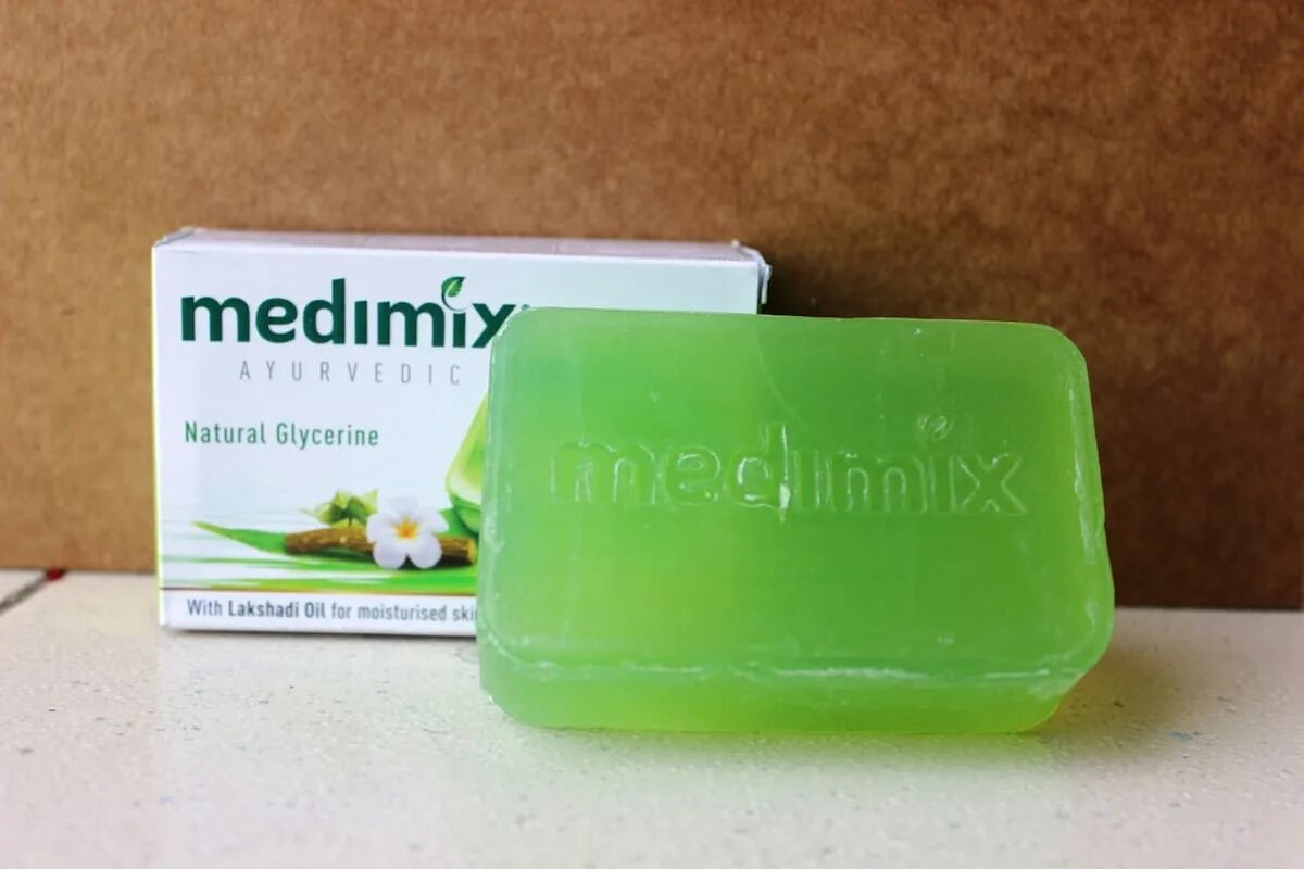 Natural Soap бренд. Мыло марки нейтральное. Medimix Ayurvedic natural Glycerine with Lakshadi Oil. Z best мыло. Iway soap