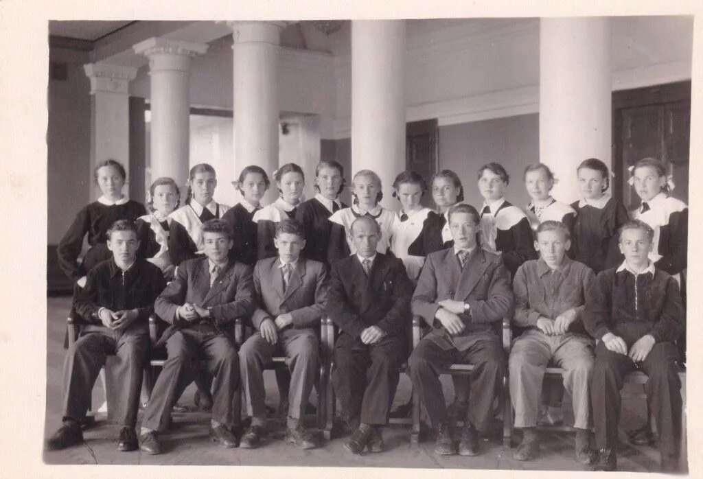 Школа 162 омск. Школу 1959 москва. Школа 571 очаково. Москвы. Школа 1959 фото.